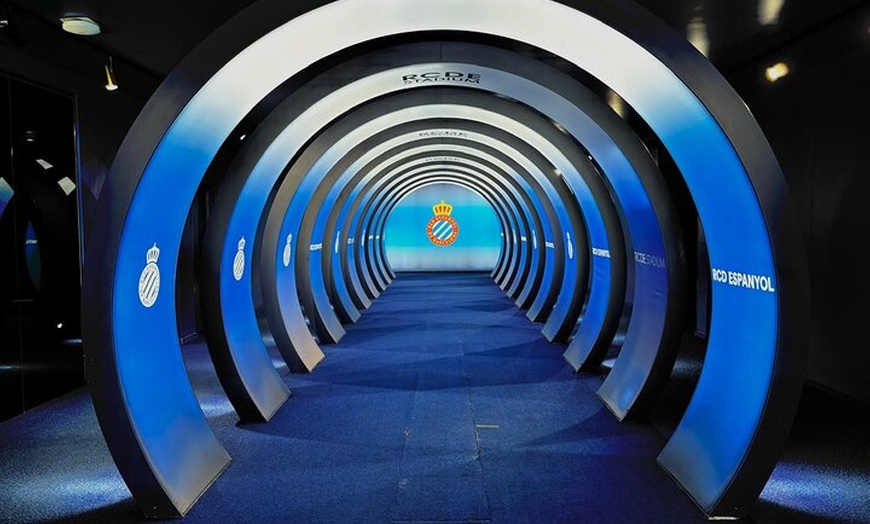 Image 5: Tour de fútbol con todo incluido de Barcelona