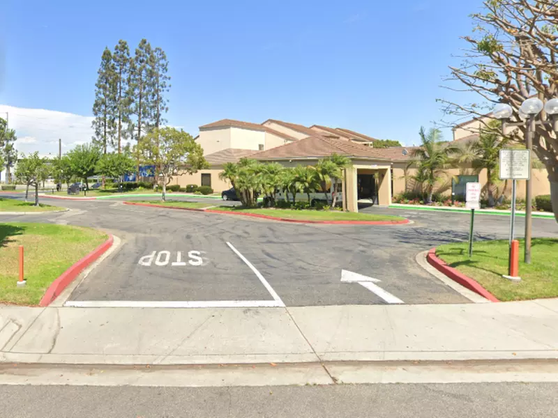 Parking at 2000 E. Mariposa Ave. Lot