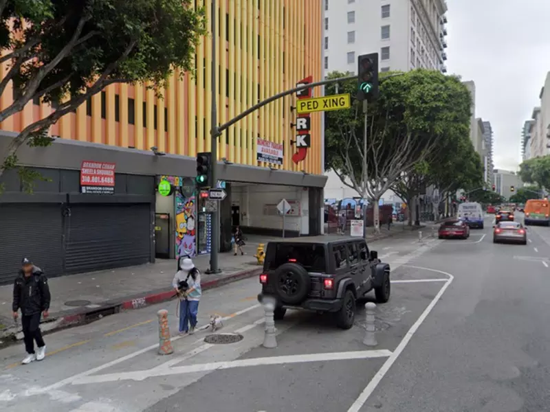 Parking at 530 S. Spring St. Garage