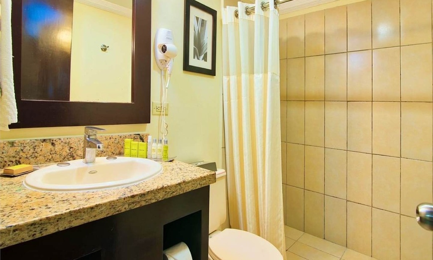 Image 10: ✈ COSTA RICA | Chacarita - Fiesta Resort 5*, 7 nuit - Tout inclus