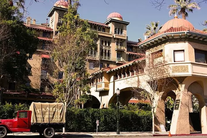 Pasadena Scavenger Hunt and Escape Game - Second Medium