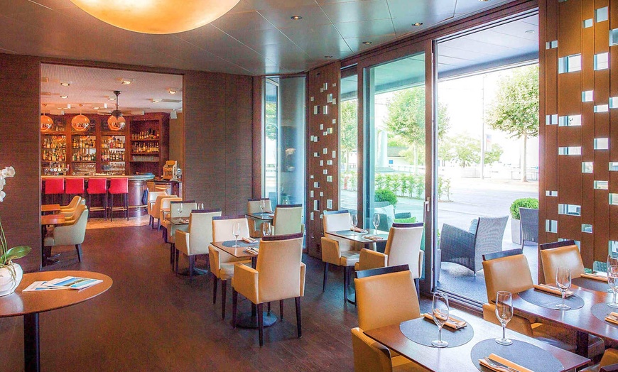 Image 20: ✈ SUISSE | Lausanne - Mövenpick Lausanne 4*, 1 nuit