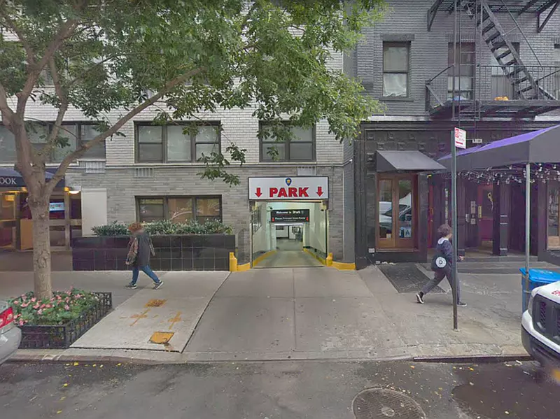 Parking at iPark - 333 E. 75th St. Garage