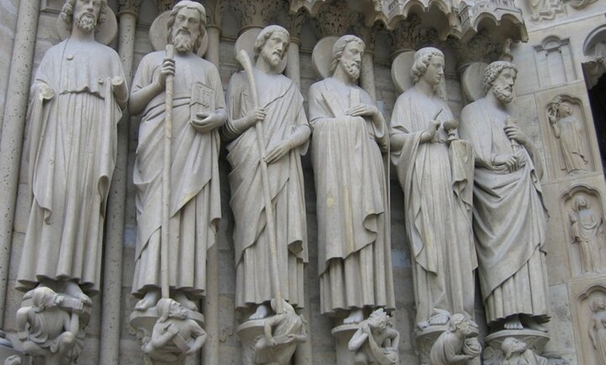 Image 3: Notre-Dame : Visite d'introduction à l'extérieur avec audioguide in...
