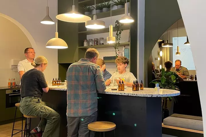 Interaktiver Parfümerie-Workshop in München - Second Medium