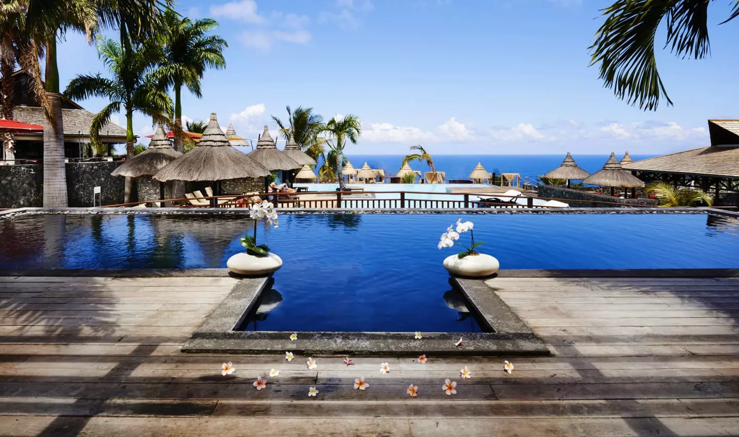 ✈ LA RÉUNION | Petite Ile - Palm Hôtel & Spa 5*, 4 nuit - Premium