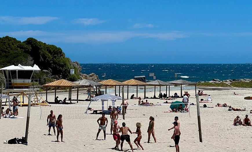 Image 10: Perth Wide Sightseeing