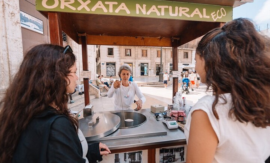 Image 8: Valencia Auténtica Paella y delicias locales Tour gastronómico