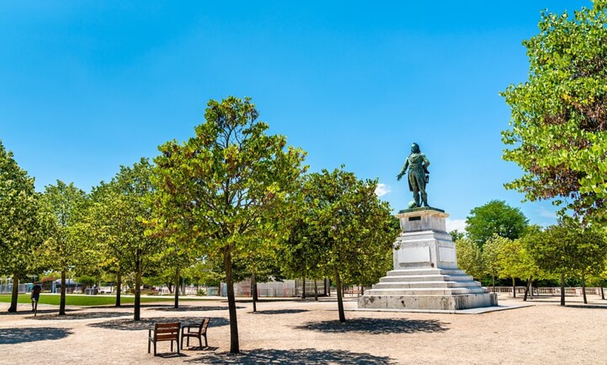 Image 4: Explorez Valence en 60 minutes avec un Local