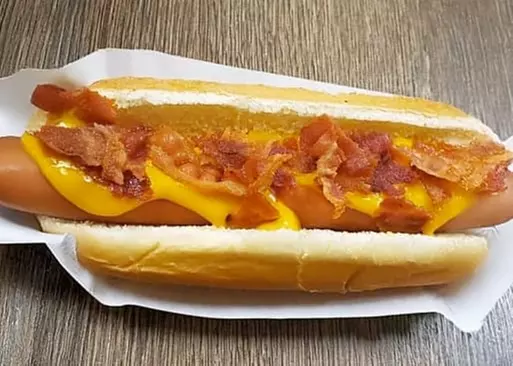 5% Cash Back at Seaside Dogs & Grill
