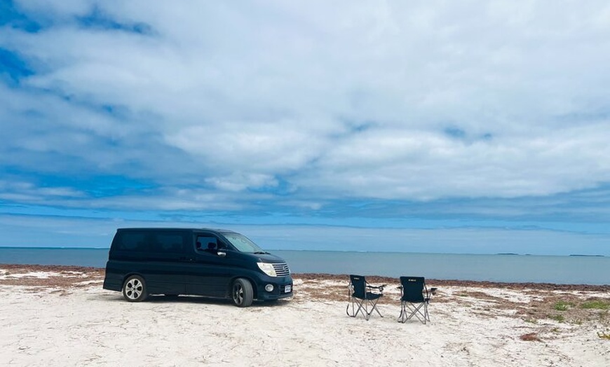 Image 6: 4WD Pinnacles Desert Turquoise Coast and Sand Boarding Adventure