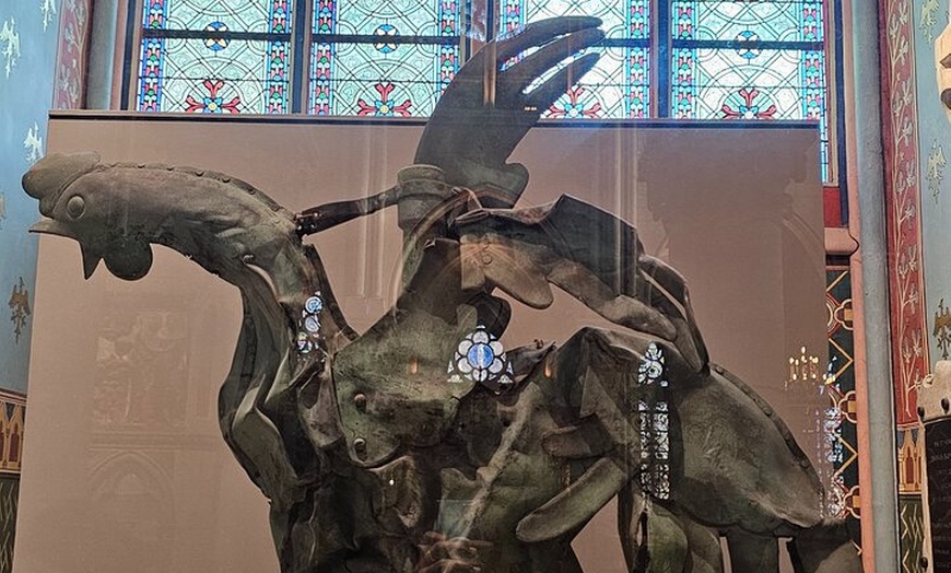 Image 45: Accès Notre-Dame : Explorez l'intérieur avec un Guide agréé.