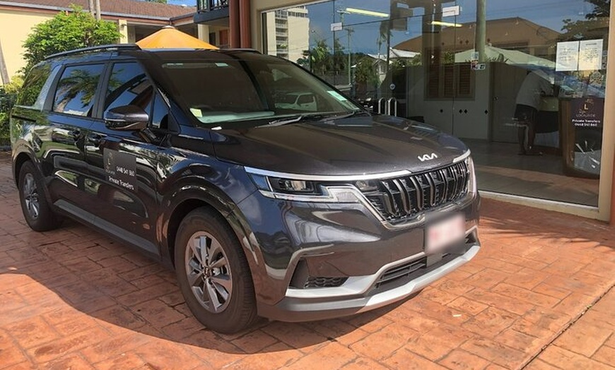 Image 7: Port Douglas to Cairns Airport Private Transfer 1 to 7 Pax