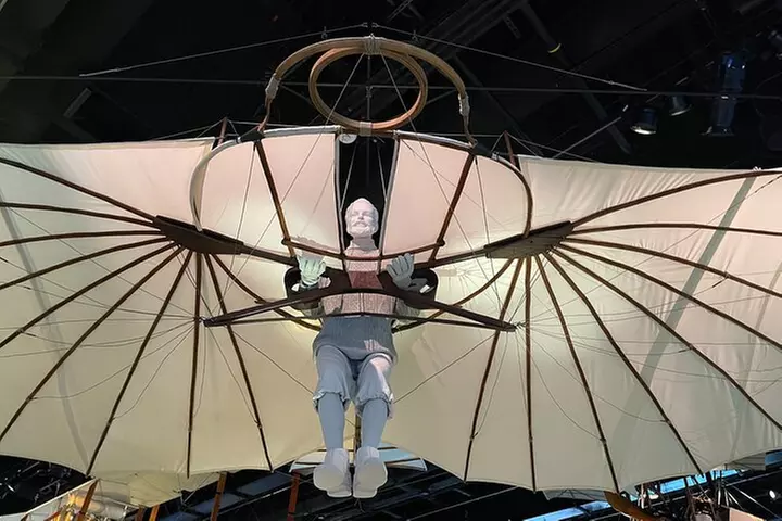 Air and Space Museum Semi-Private Tour with Reserved Entry