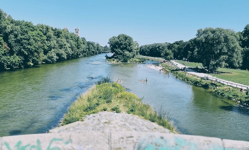 Image 19: München Your Way : Private Tour mit Architekt & Fortgeschrittener