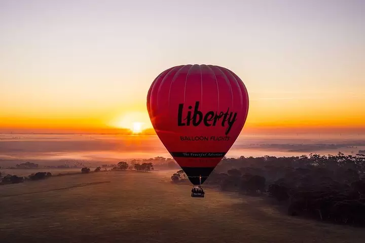 Hot Air Balloon Flights Geelong (The Great Ocean) + Breakfast - Primary Image