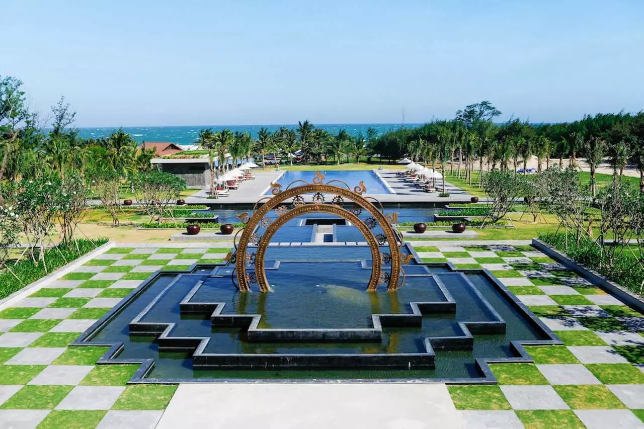 ✈ SÜDVIETNAM | Ho-Chi-Minh-Stadt & Mui Ne - Kombination Ho Chi Minh...