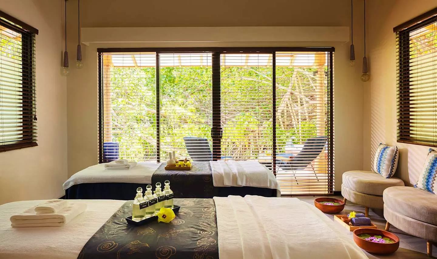 ✈ MALEDIVEN | Gaafu-Dhaalu-Atoll - NH Collection Maldives Havodda R...