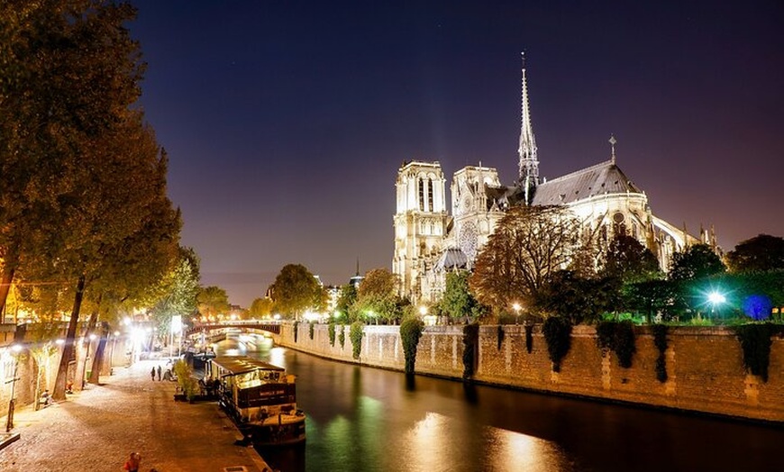 Image 15: Visite guidée de la cathédrale Notre-Dame avec accès réservé