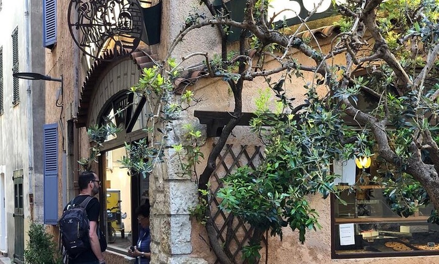 Image 10: Antibes Tasting Tour