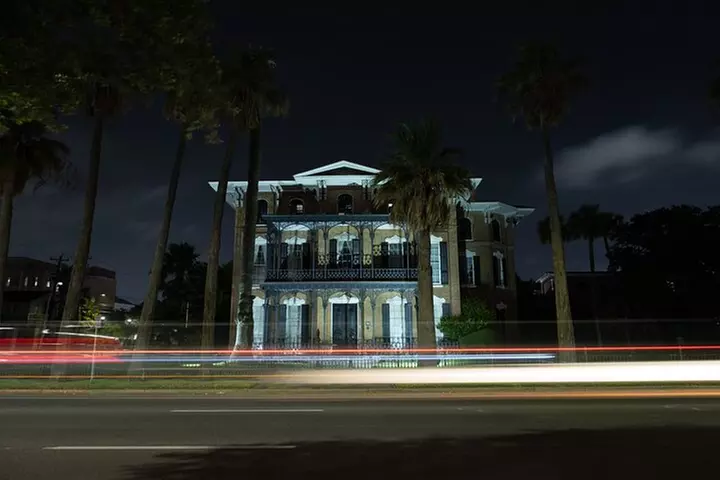 Galveston Shadows Ghost Tour Adventure