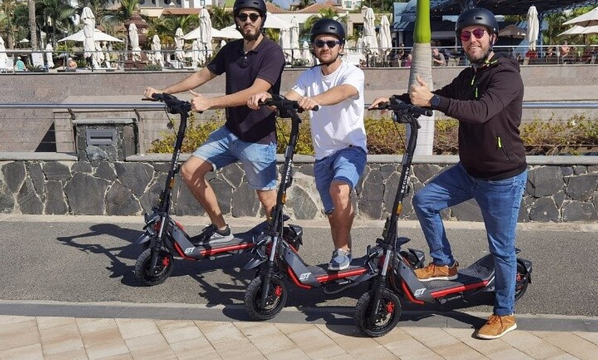Image 3: Maspalomas & Playa del Inglés: Tour guiado en Segway eléctrico