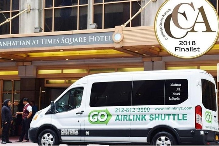 Manhattan to JFK: One Way Shared Departure Transfer