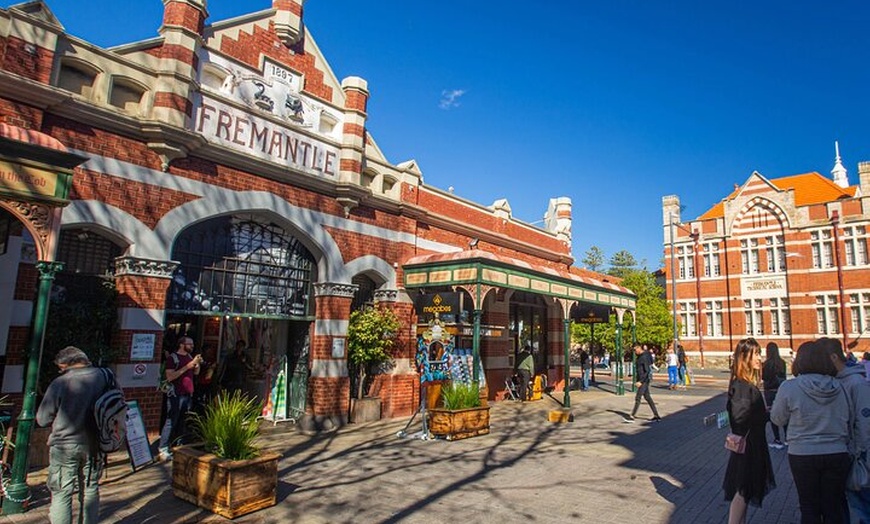 Image 2: Private One Day Perth Tour