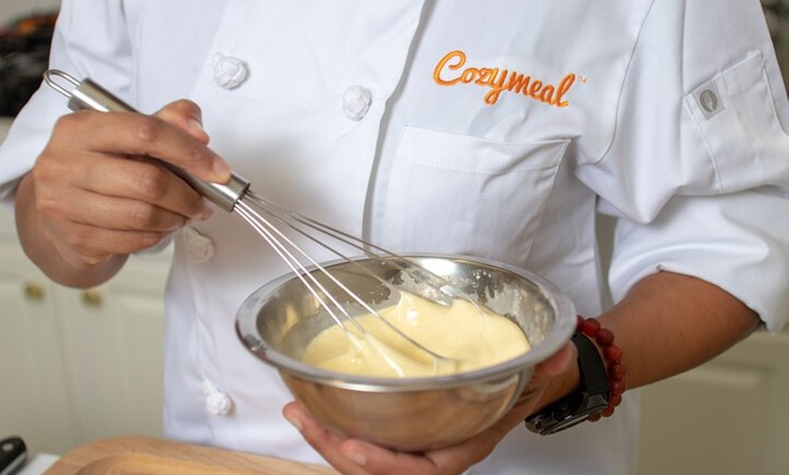 Image 8: Cocinar tres tipos de paella + postre (incluye 4 - comida de curso)