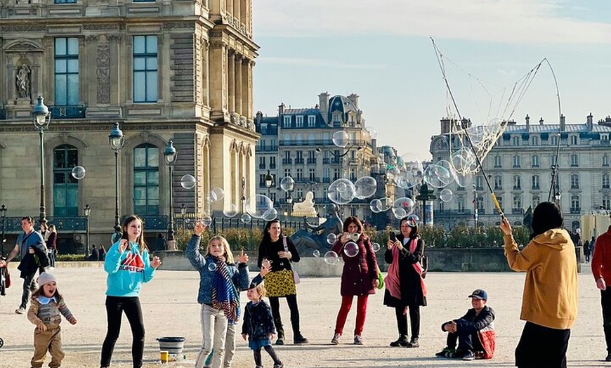 Image 1: Paris pour les ENFANTS ! La meilleure visite privée pour les enfant...