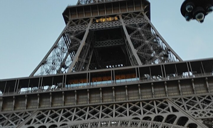 Image 16: Tour Eiffel en ascenseur au deuxième étage et sommet facultatif