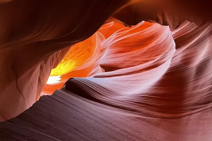 6 Day Lower Antelope Canyon, Salt Lake City, Yellowstone Tour - Primary Image