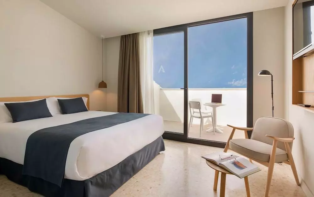 ✈ COSTA BARCELONA | Malgrat de Mar - AQUA Hotel Silhouette & Spa - ...