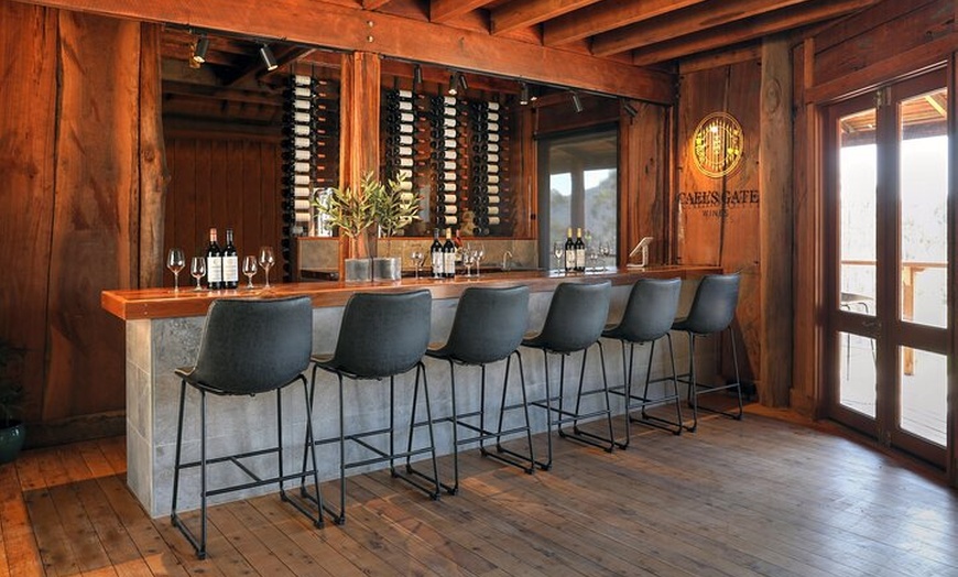 Image 2: Cael's Gate Reserve Wine Tasting in Hunter Valley