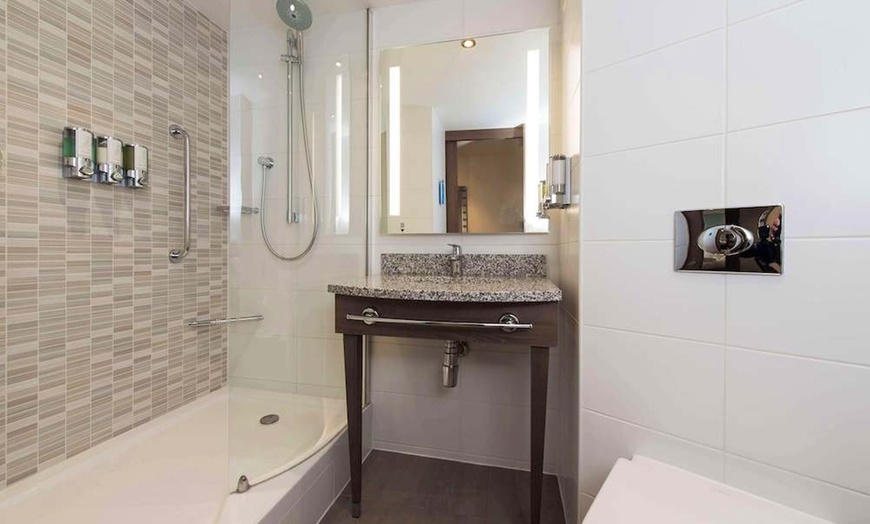 Image 22: ✈ SCHOTLAND | Edinburgh - Hampton by Hilton Edinburgh West End 3*, ...