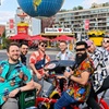 Image 14: Party und Beer Bike Private Sightseeing Tour Berlin mit Abholung