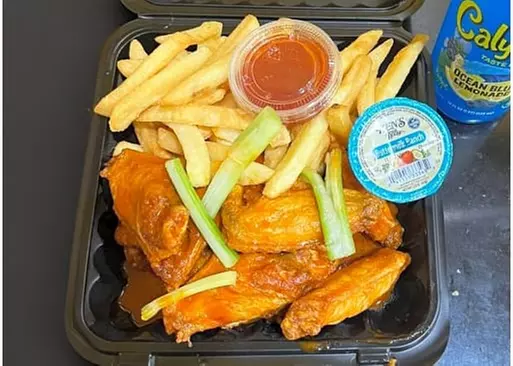 5% Cash Back at Americas Best Wings - Landmar...