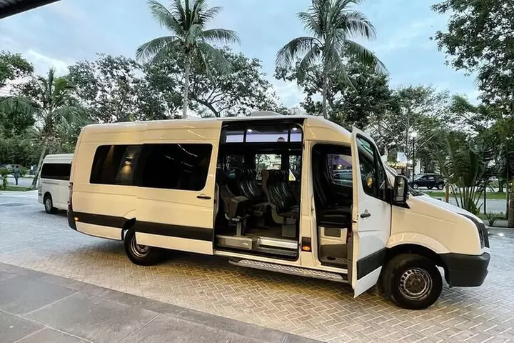 Private Round Trip Transfer to Any Marina or Dock in Cancun