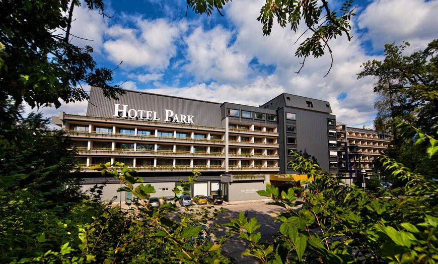 Image 1: ✈ SLOVÉNIE | Bled - Hotel Park 4* - City break