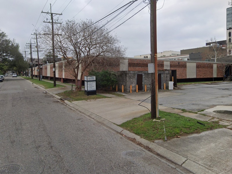 Parking at 3601 Coliseum St. Lot - P197