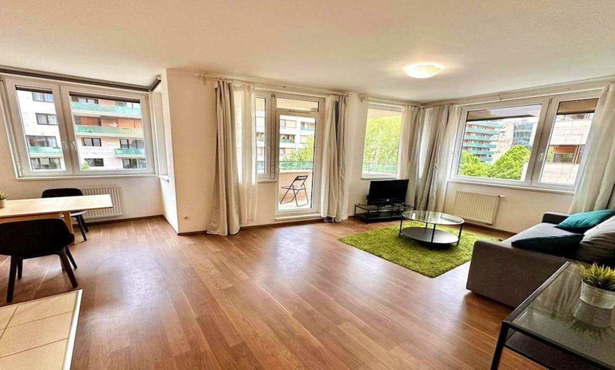 Image 4: ✈ HONGARIJE | Boedapest - Corvin Center Suites 3*, 2 nachten - Stad...