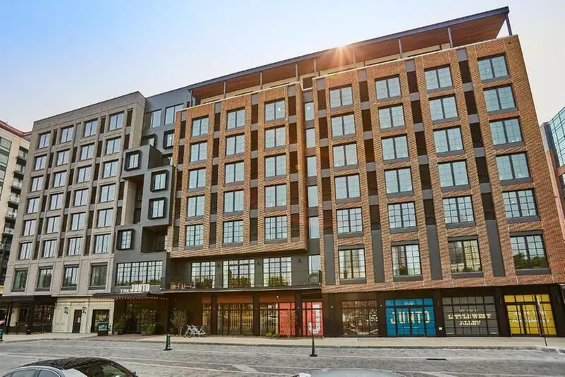 Parking at The Junto Hotel - Valet Kiosk