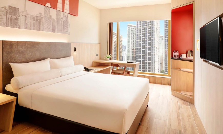 Image 7: ✈ MALAYSIA | Kuala Lumpur - Kuala Lumpur - Penang - Langkawi Combin...