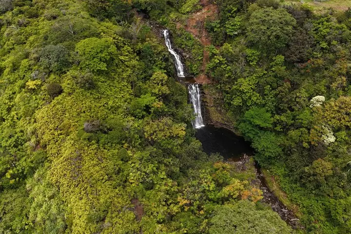 Big Island: 8-Zipline & Suspension Bridge Waterfall Adventure