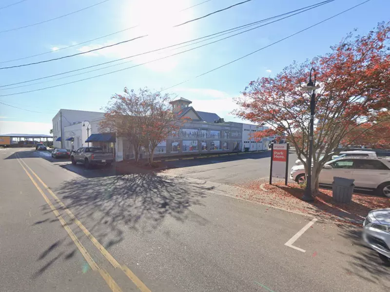 Parking at Hancock Whitney Lot - P5808