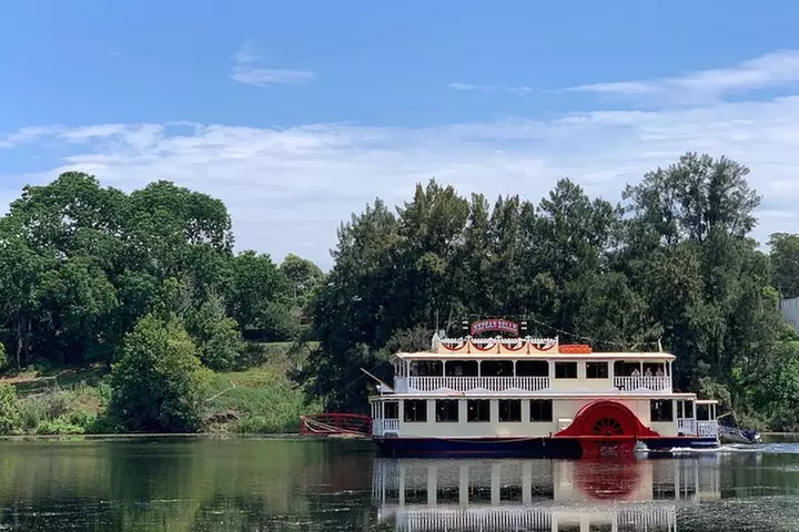 Morning Paddlewheeler Cruise in the Gorge