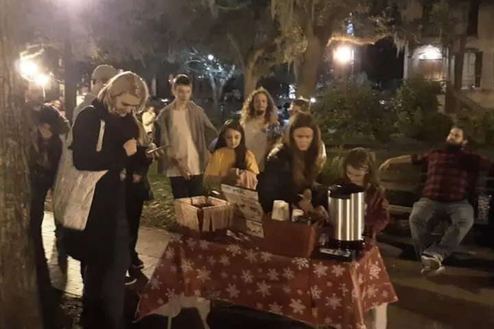 Helen's Ghosts of Christmas Past Walking Tour