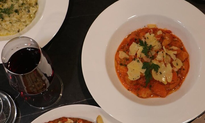 Image 20: Small All Inclusive Blue Mountain,Scenic World,Lunch,Koalas,ferry