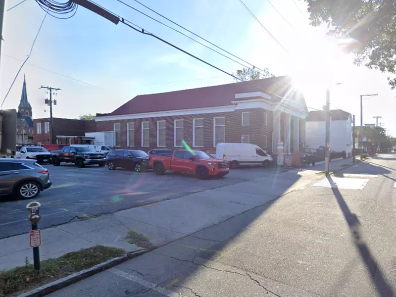 Parking at 13 Morris St. Lot
