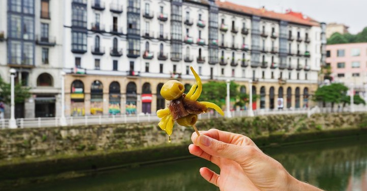 Food tour de mercado, pintxos y vinos en Bilbao